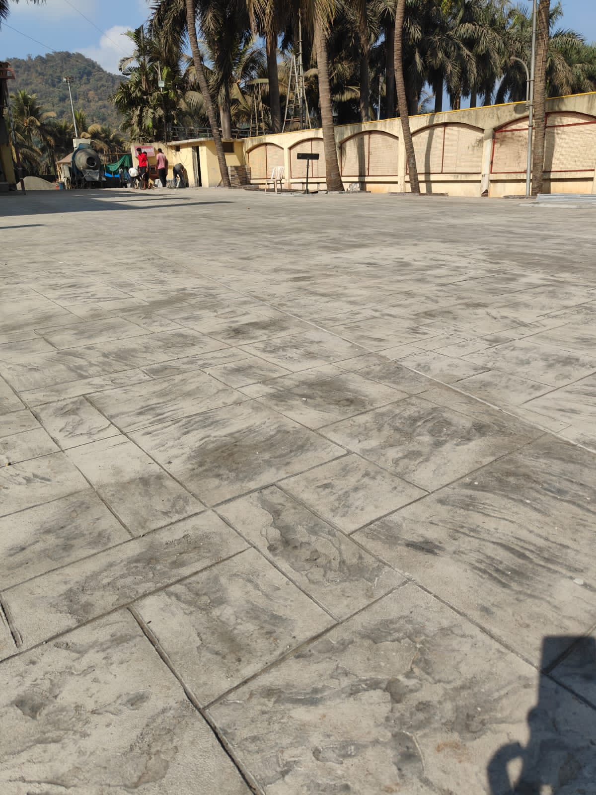 Stamped concrete driveway installation