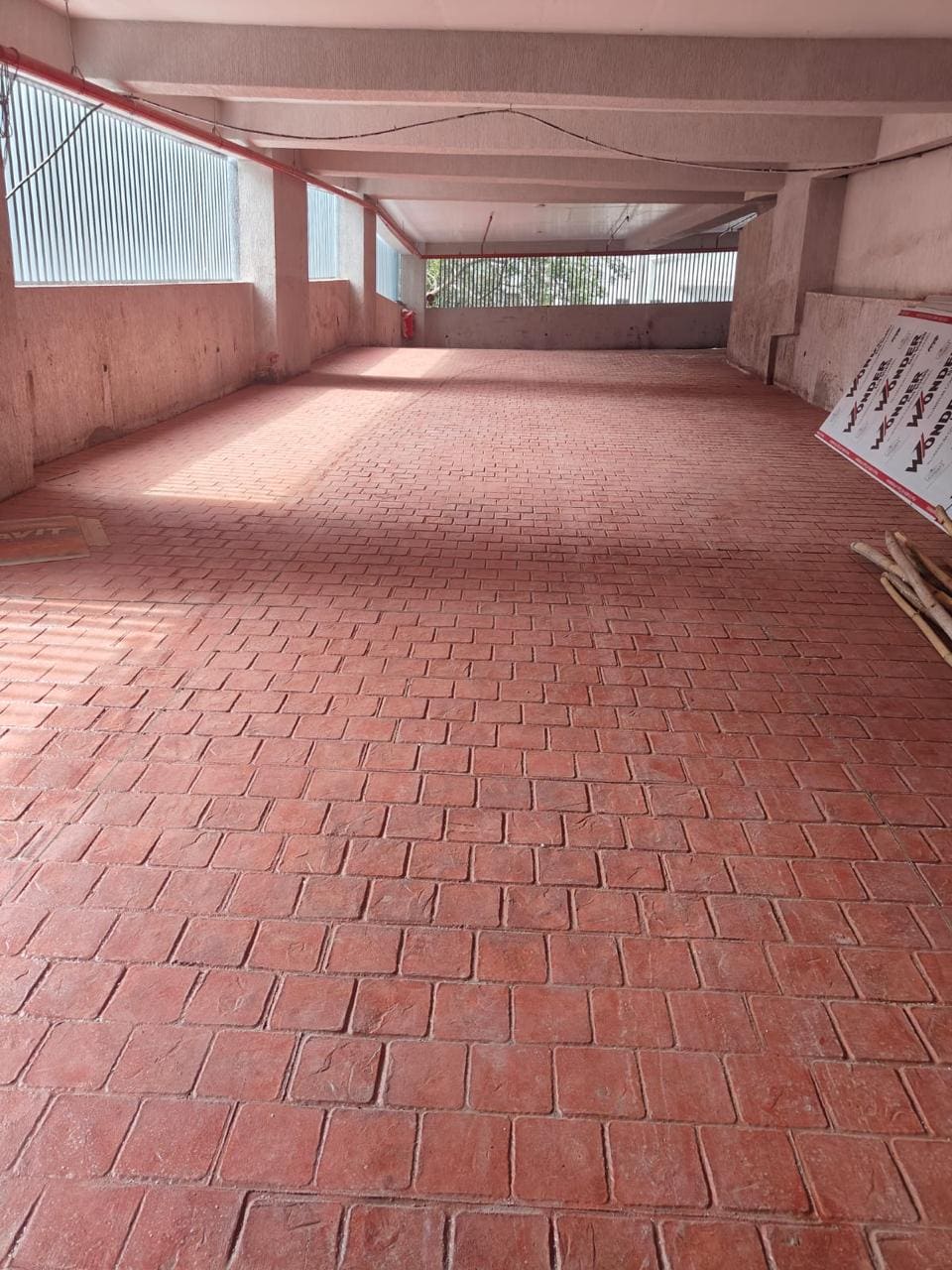 Stamped concrete with ashlar slate pattern