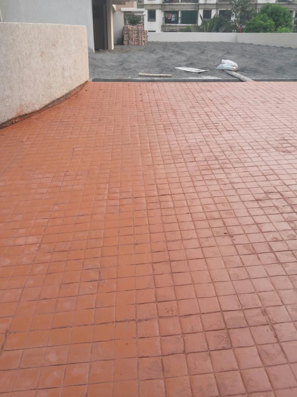 Stamped concrete with cobblestone texture