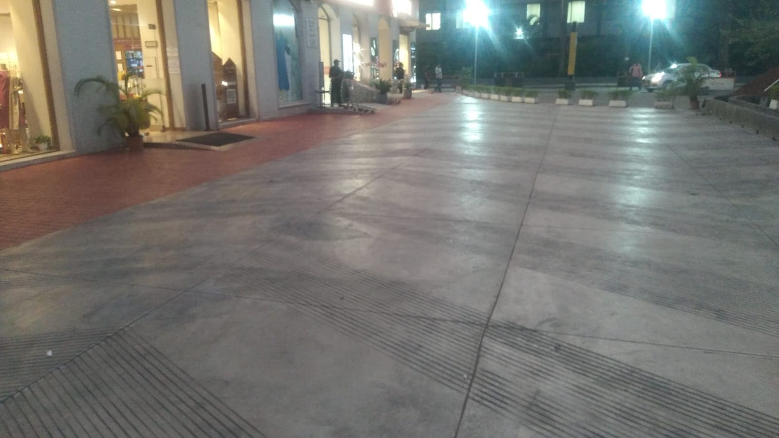Stamped concrete with wood plank design